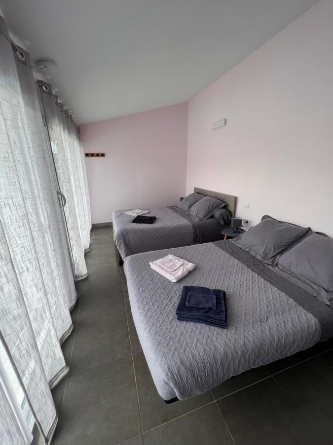 Chambres D'Hotes Chez Florence Montmerle-sur-Saone エクステリア 写真