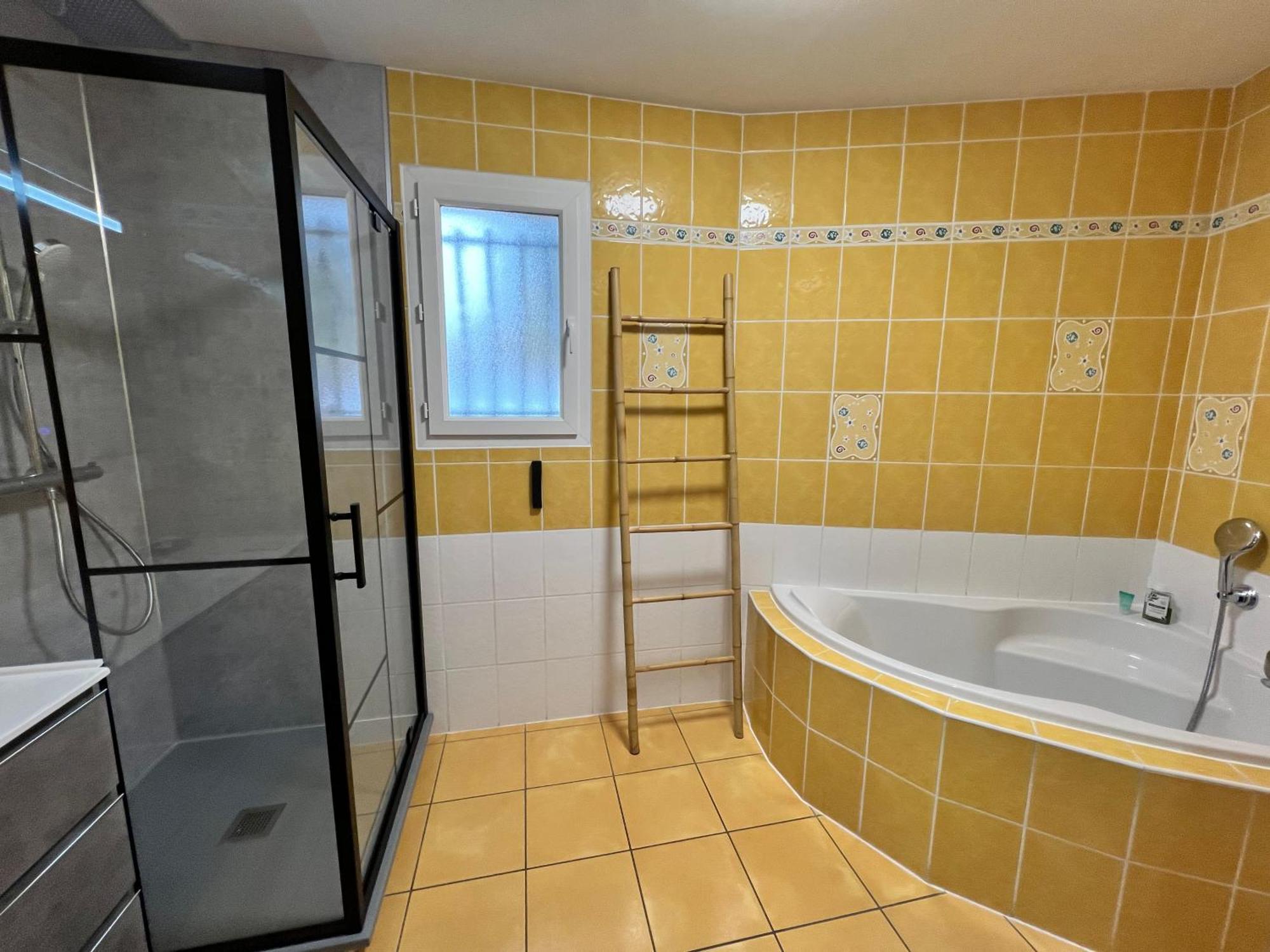 Chambres D'Hotes Chez Florence Montmerle-sur-Saone エクステリア 写真